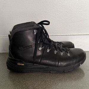 Danner Mountain 600 (Black)